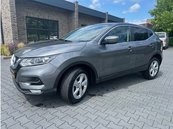 Внедорожник NISSAN