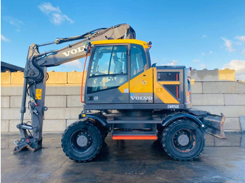 Колёсный экскаватор VOLVO EWR150E