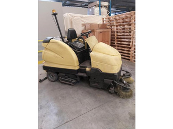 Подметально-уборочная машина KÄRCHER