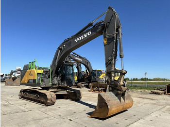 Гусеничный экскаватор VOLVO EC250ENL