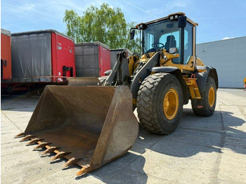 Колёсный погрузчик Volvo L60H: фото 3