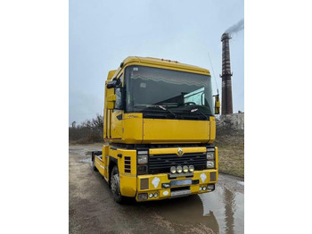 Тягач RENAULT Magnum 440