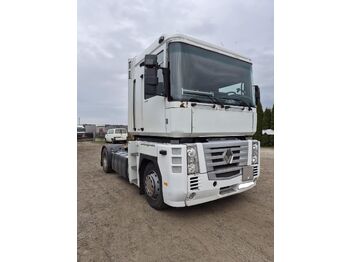 Тягач RENAULT Magnum 440