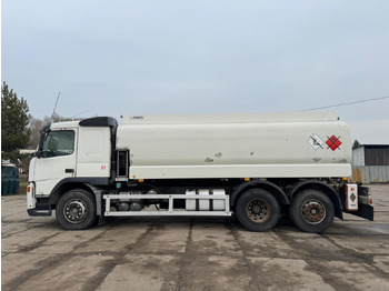 Грузовик-цистерна для транспортировки топлива VOLVO FM12.380: фото 4 Грузовик-цистерна для транспортировки топлива VOLVO FM12.380: фото 4