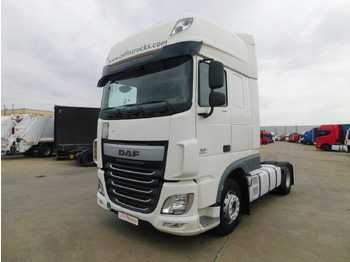 Тягач DAF XF 460