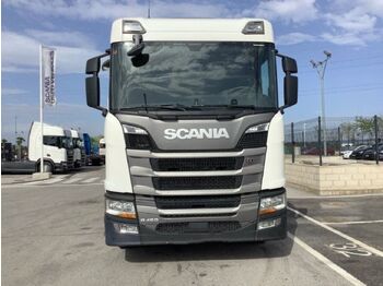 Тягач SCANIA R 450