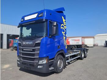 Тягач SCANIA R 530