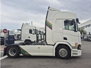 Тягач Scania R 450: фото 5