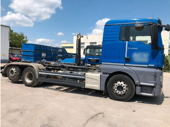 Крюковой мультилифт MAN TGX 26.580