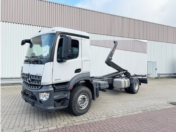 Крюковой мультилифт MERCEDES-BENZ Arocs 1840