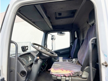 Фото интерьера 1: Грузовик бортовой/ Платформа Mercedes-Benz Atego 818 4x2 Atego 818 4x2