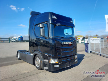 Тягач SCANIA R 450