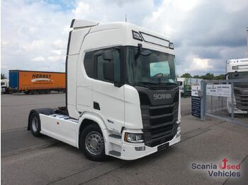 Тягач SCANIA R 460