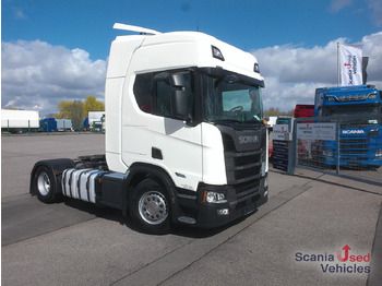 Тягач SCANIA R 460