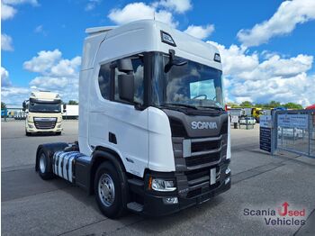 Тягач SCANIA R 460