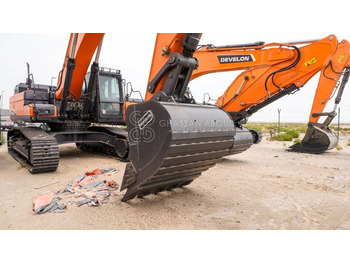 Гусеничный экскаватор Develon DX450LCA-7M Crawler Excavator MY2025: фото 4