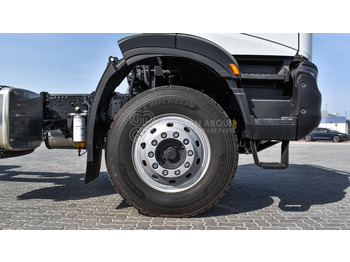 Грузовик-шасси IVECO T-WAY Chassis  6×4 AD380T47H WHEELBASE 4500 MY24: фото 4