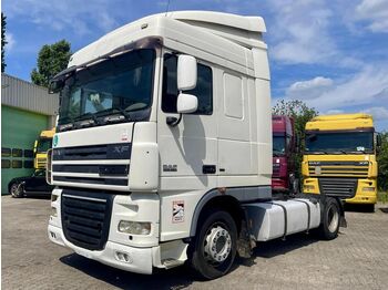Тягач DAF XF 105 460