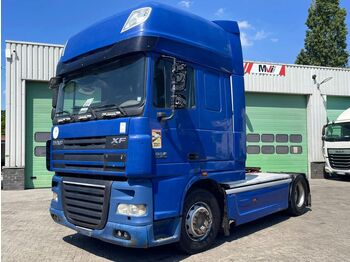 Тягач DAF XF 105 460