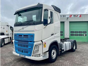 Тягач VOLVO FH 500