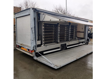 Грузовик с закрытым кузовом MAN 26.372