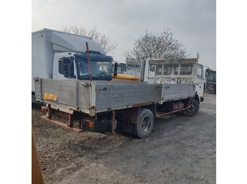 Самосвал Renault 230: фото 4 Самосвал Renault 230: фото 4