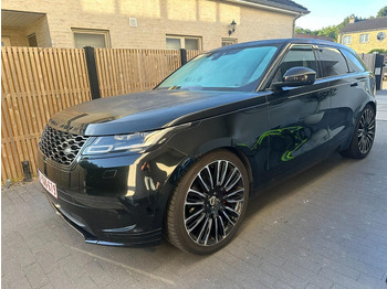 Внедорожник LAND ROVER