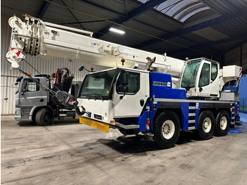 Вседорожный кран LIEBHERR LTM 1050-3.1
