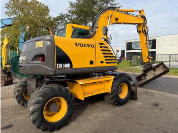 Колёсный экскаватор Volvo EW 140 B *FULL HYDR* - BLADE - 10.485h - TILT BUCKET -  CE - NL MACHINE - GOOD CONDITION: фото 3