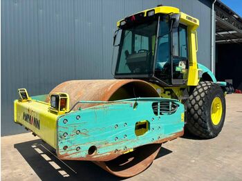 Каток AMMANN