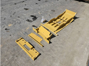 Навесное оборудование CATERPILLAR