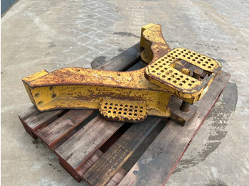 Навесное оборудование CATERPILLAR