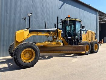 Грейдер CATERPILLAR 140M