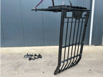 Кабина и интерьер CATERPILLAR