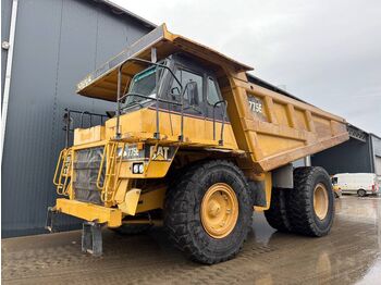 Карьерный самосвал CATERPILLAR