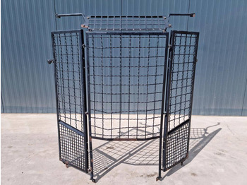 Кабина и интерьер CATERPILLAR