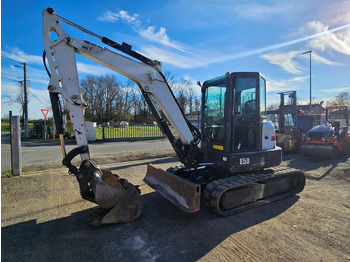 Мини-экскаватор BOBCAT E50