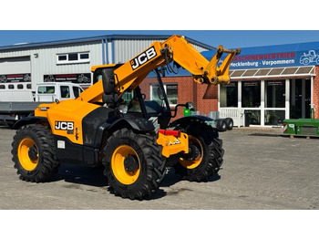 Погрузчик JCB