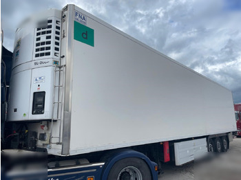 : фото в шапке страницы