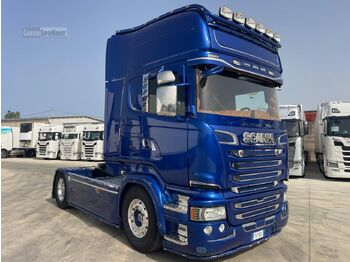 Тягач SCANIA R 580