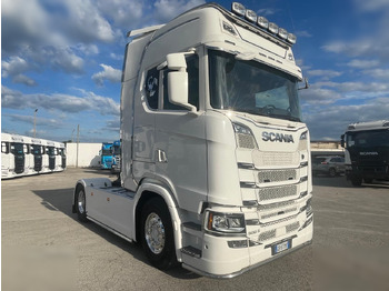 Тягач SCANIA S 500