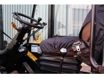 Внедорожный погрузчик JCB 926 Diesel, 4x4 Drive, Triplex mast, 5500mm Liftin: фото 3 Внедорожный погрузчик JCB 926 Diesel, 4x4 Drive, Triplex mast, 5500mm Liftin: фото 3