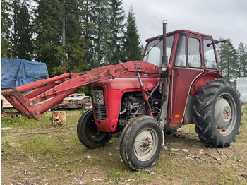 Трактор MASSEY FERGUSON