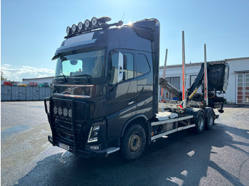 Лесовоз VOLVO FH16