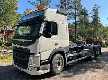 Крюковой мультилифт VOLVO FM