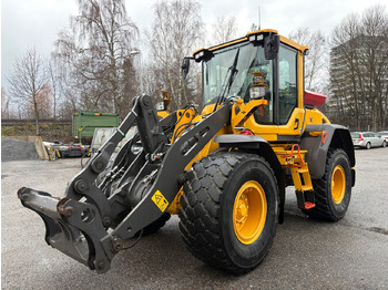 Колёсный погрузчик VOLVO L60H