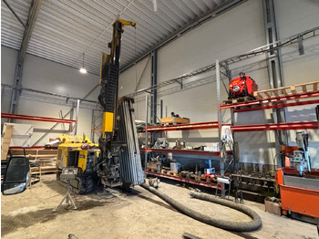 Буровая машина