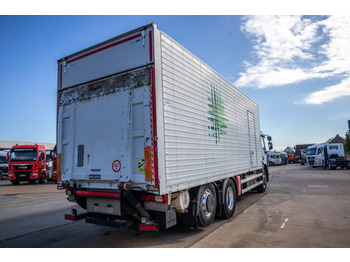 Грузовик с закрытым кузовом Renault PREMIUM 340 DXI-6x2: фото 3