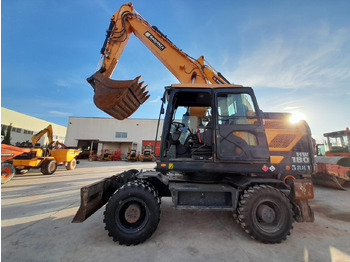 Колёсный экскаватор HYUNDAI