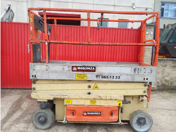 Ножничный подъемник JLG
